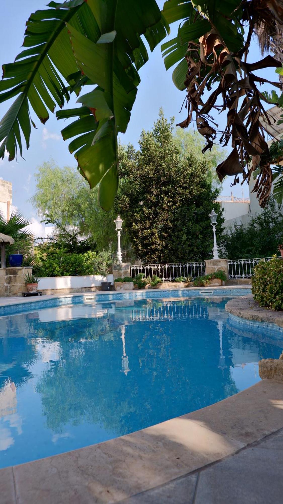 Village Knights Accommodation Żebbuġ Exterior foto